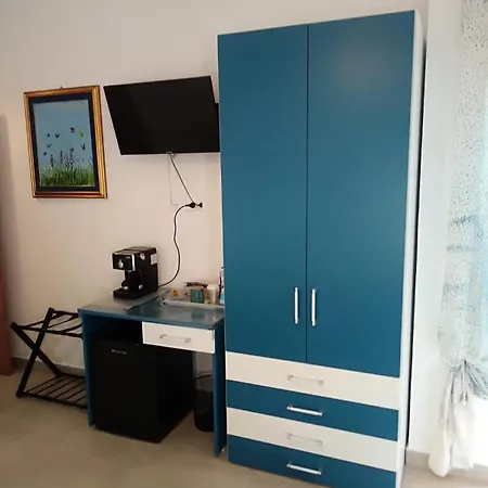 Antares 卡里亚蒂